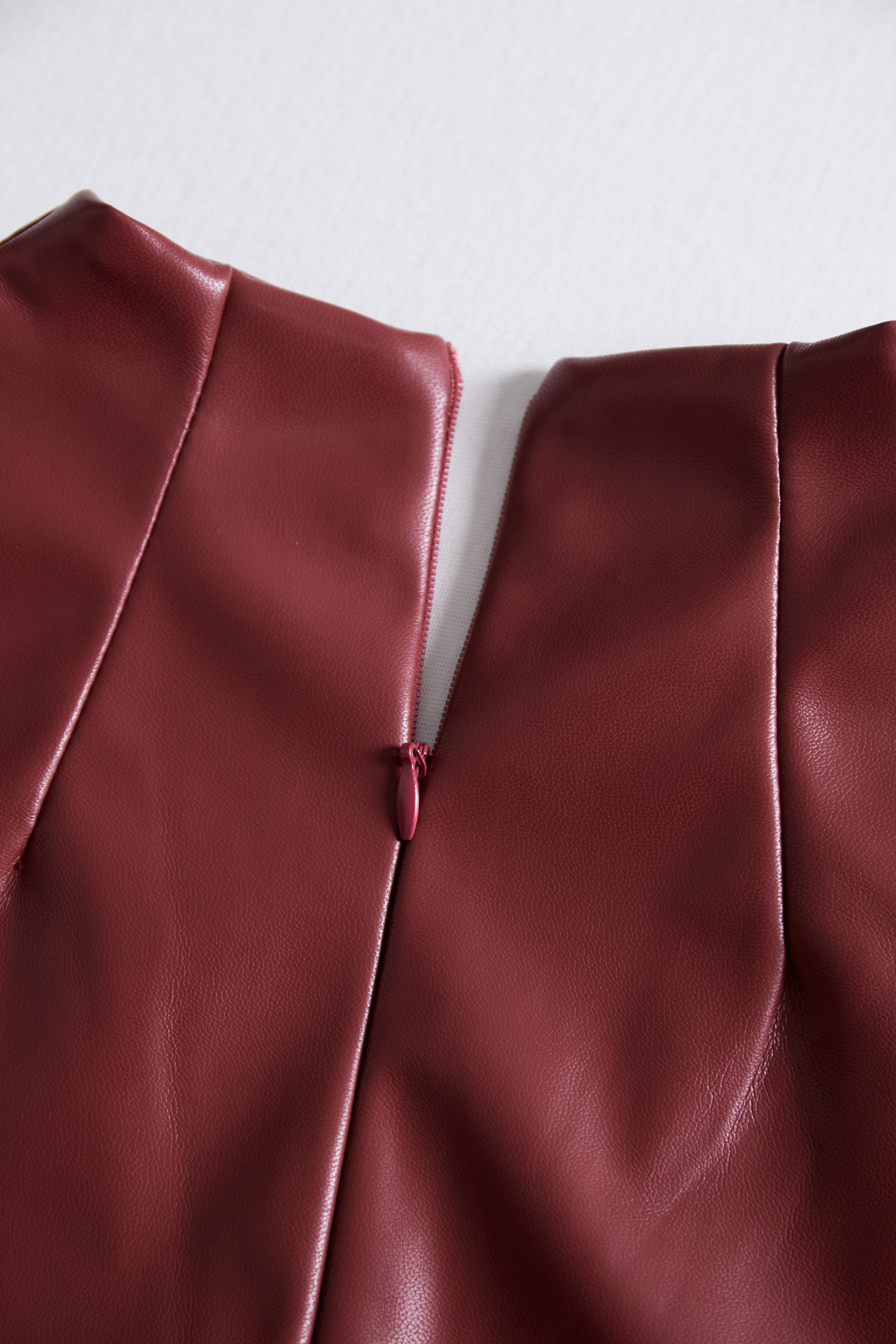 Zavelli™ | Elegante Abito Bodycon in Pelle Nera